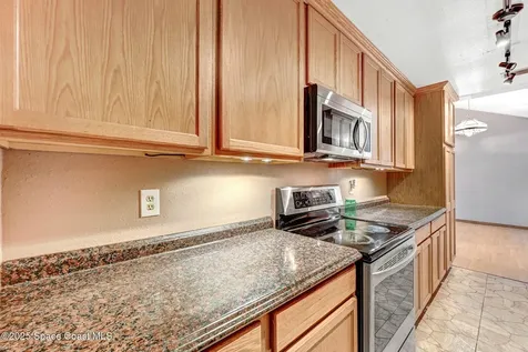 1070 Brickell Street SE Palm Bay FL 32909