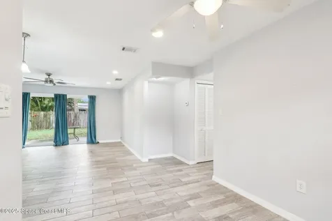1049 George Avenue Rockledge FL 32955