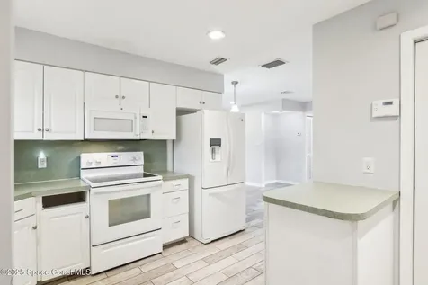 1049 George Avenue Rockledge FL 32955