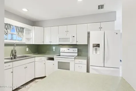 1049 George Avenue Rockledge FL 32955