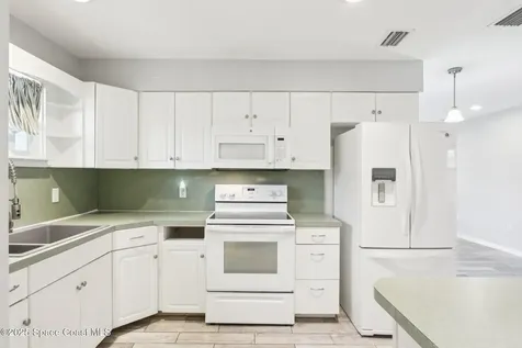 1049 George Avenue Rockledge FL 32955