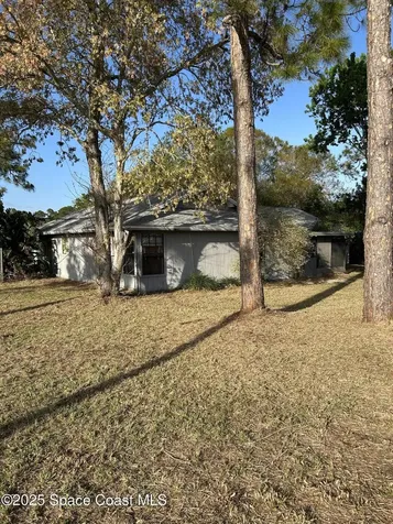 1390 Illinois Street NW Palm Bay FL 32907