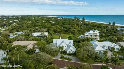2218 E Ocean Oaks Lane Vero Beach FL 32963