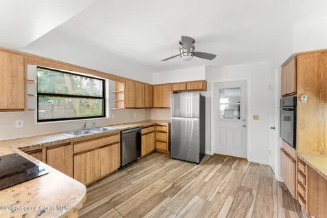 811 S Ramona Avenue Indialantic FL 32903