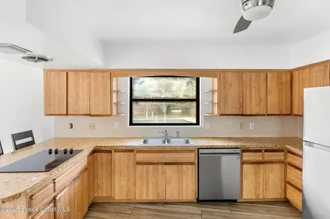 811 S Ramona Avenue Indialantic FL 32903