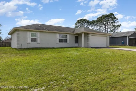 1112 Malone Street NW Palm Bay FL 32907