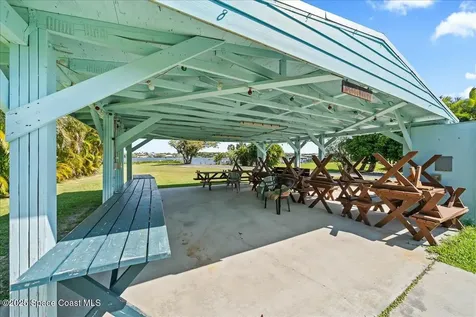 9905 Holly Street Sebastian FL 32976