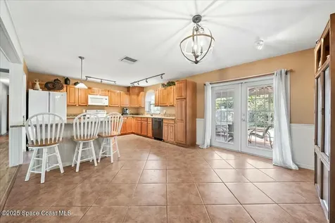 9905 Holly Street Sebastian FL 32976