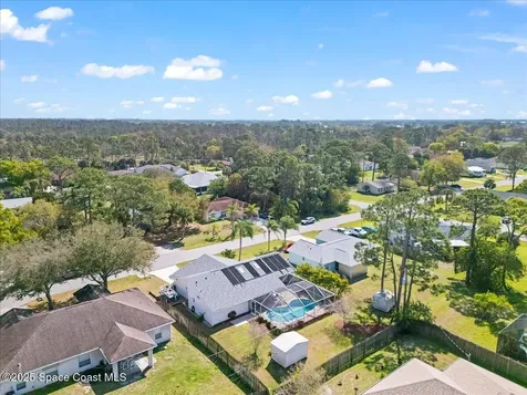 814 Hanau Avenue NW Palm Bay FL 32907