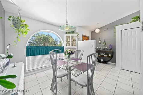 814 Hanau Avenue NW Palm Bay FL 32907
