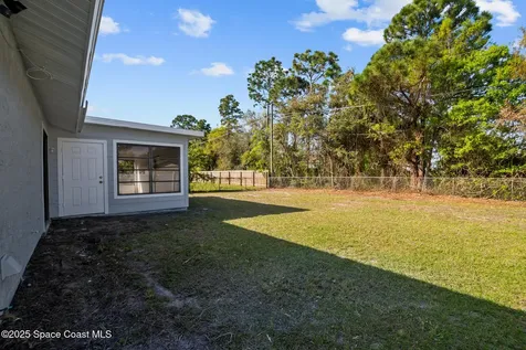 222 Van Loon Avenue NE Palm Bay FL 32907