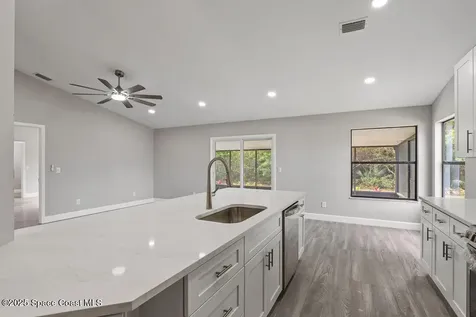 1498 Beche Street SE Palm Bay FL 32909