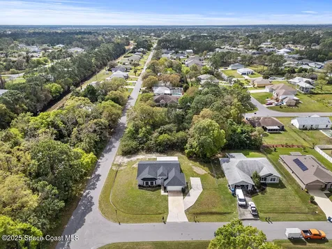 1498 Beche Street SE Palm Bay FL 32909