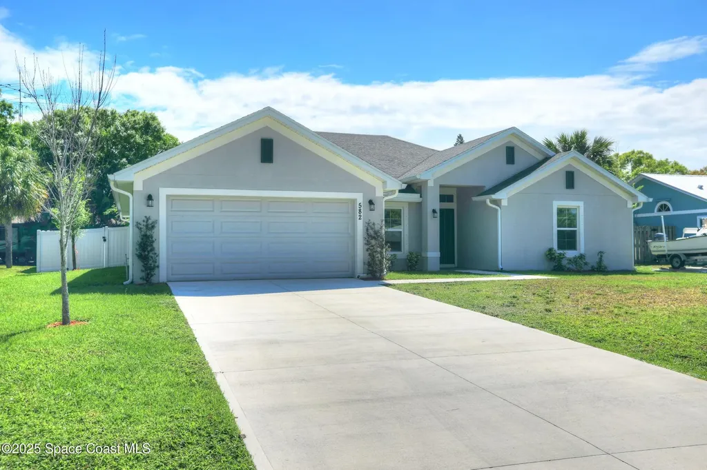 582 Caravan Terrace Sebastian FL 32958