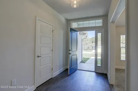582 Caravan Terrace Sebastian FL 32958