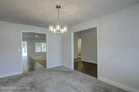582 Caravan Terrace Sebastian FL 32958