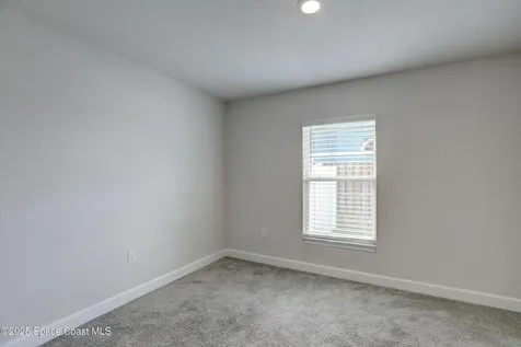 582 Caravan Terrace Sebastian FL 32958