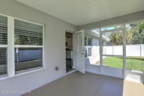 582 Caravan Terrace Sebastian FL 32958
