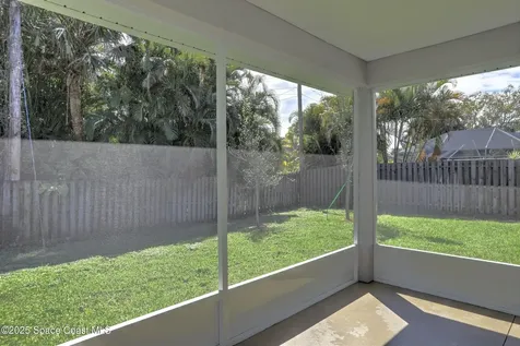 582 Caravan Terrace Sebastian FL 32958
