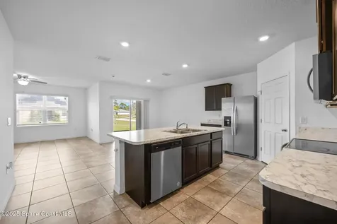 401 Ocala Street SW Palm Bay FL 32908