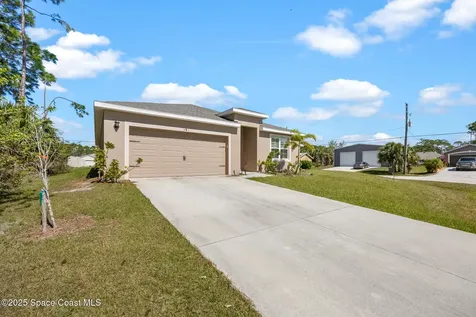 401 Ocala Street SW Palm Bay FL 32908