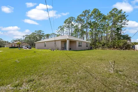 401 Ocala Street SW Palm Bay FL 32908