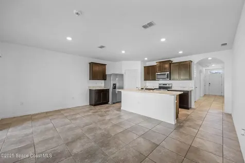 401 Ocala Street SW Palm Bay FL 32908