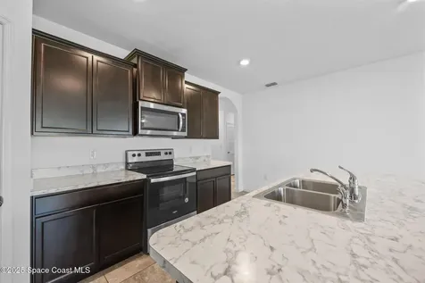 401 Ocala Street SW Palm Bay FL 32908