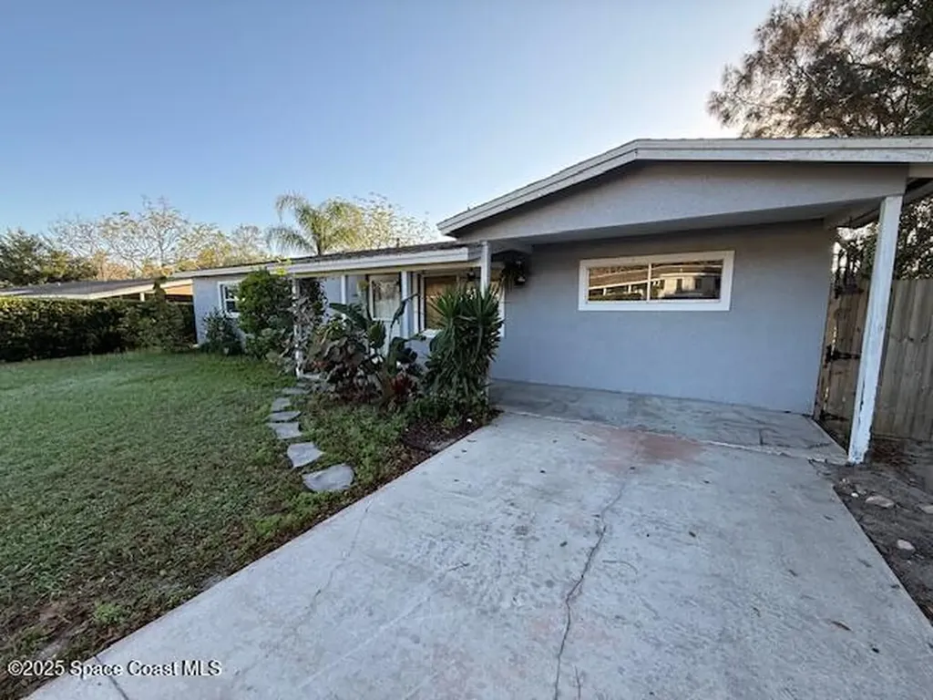 2325 Dolphin Road Titusville FL 32780