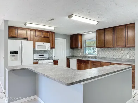5070 Melissa Drive Titusville FL 32780