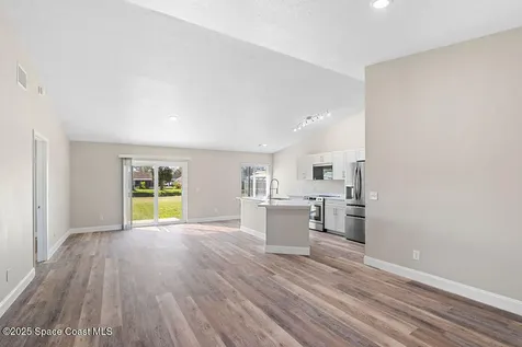 1626 Glendale Avenue NW Palm Bay FL 32907