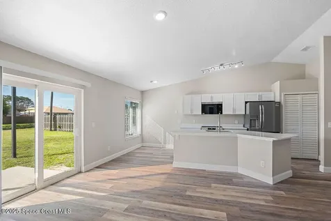1626 Glendale Avenue NW Palm Bay FL 32907