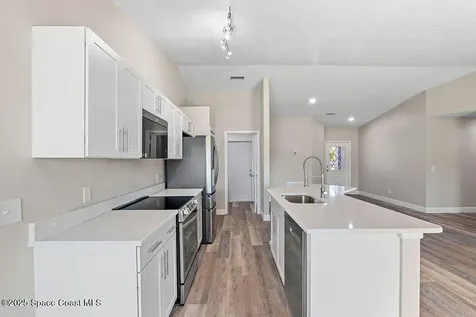 1626 Glendale Avenue NW Palm Bay FL 32907