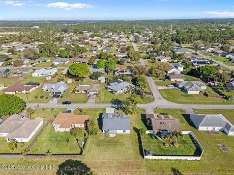 1626 Glendale Avenue NW Palm Bay FL 32907