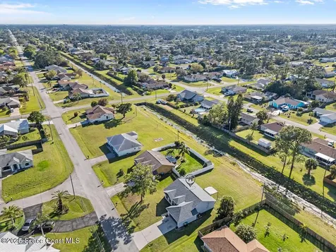 1626 Glendale Avenue NW Palm Bay FL 32907