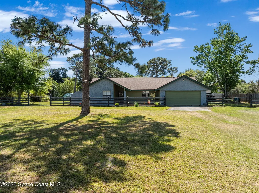 2135 Bridle Path Melbourne FL 32935