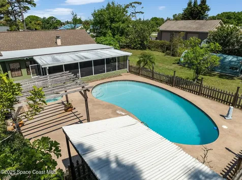 2135 Bridle Path Melbourne FL 32935