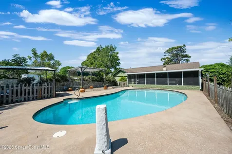 2135 Bridle Path Melbourne FL 32935