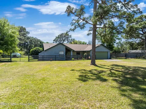 2135 Bridle Path Melbourne FL 32935