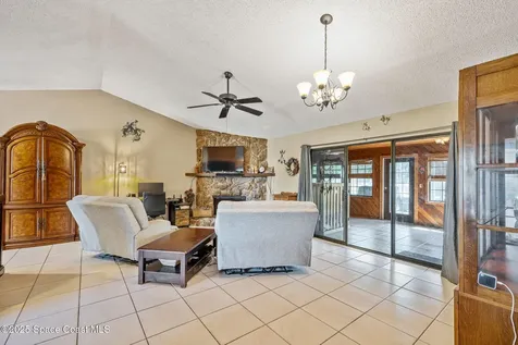 2135 Bridle Path Melbourne FL 32935