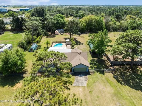 2135 Bridle Path Melbourne FL 32935