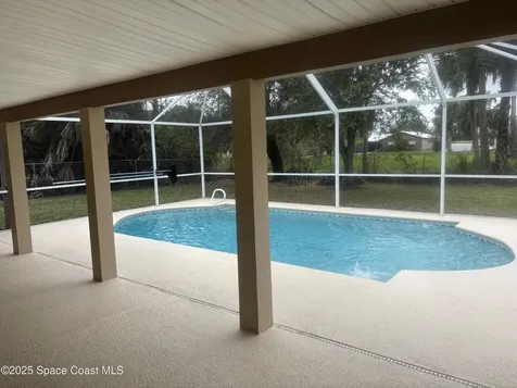 122 Anderson Avenue NE Palm Bay FL 32907