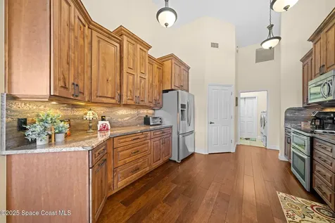 984 Victoria Place Melbourne FL 32940