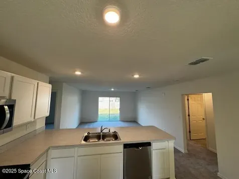 691 Flynn Street SE Palm Bay FL 32909