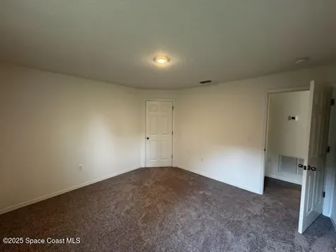 699 Flynn Street SE Palm Bay FL 32909
