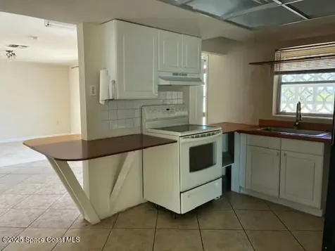 1960 W Phillips Court Merritt Island FL 32952