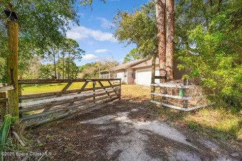 3900 Grapehill Street Cocoa FL 32926