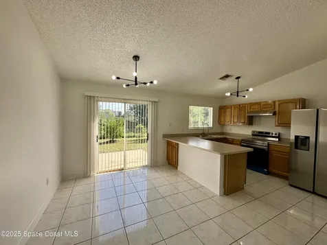 454 Vin Rose Circle SE Palm Bay FL 32909