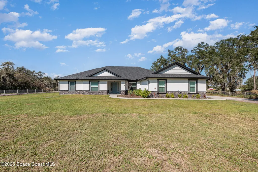 3620 Maebert Road Mims FL 32754