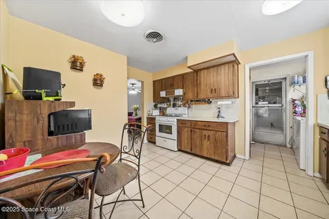 300 Richland Avenue Merritt Island FL 32953